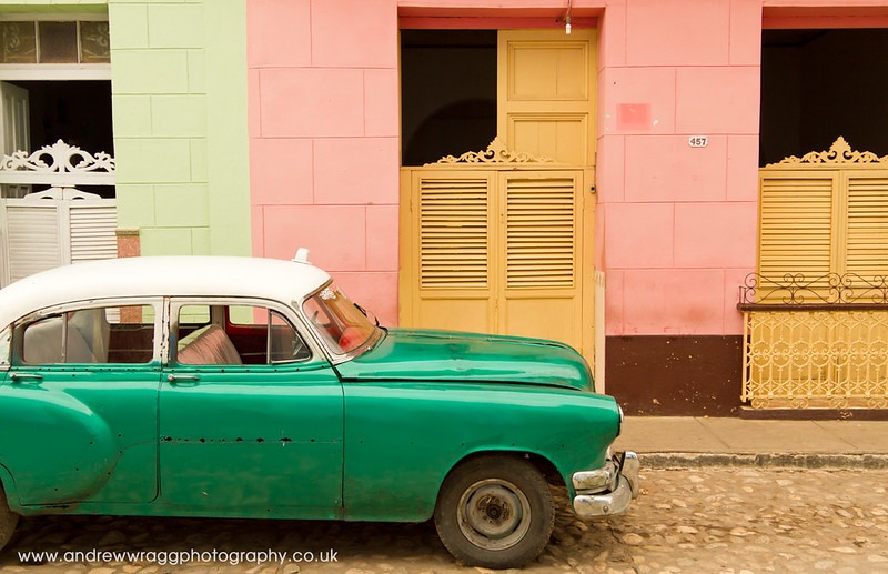 "Real Cuba - Composition in Pink and Green" by Andrew Wragg is licensed under CC BY-NC-ND 2.0.