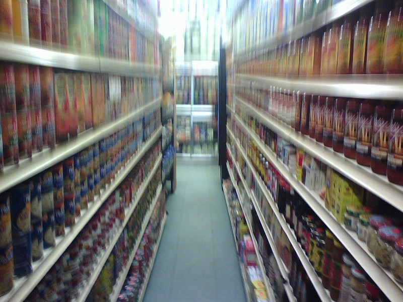 "grocery aisle" by Consumerist Dot Com is licensed under CC BY 2.0.
